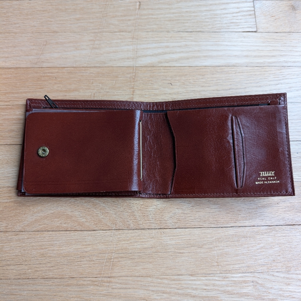 Vintage Tilley Real Calf Leather Bifold Wallet - Made in Canada